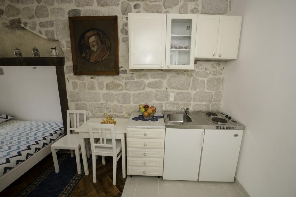Four Towers Apartments Rab Town Exterior foto